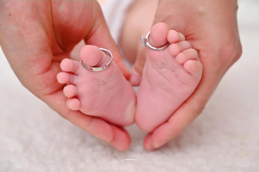 借卵生子咨询孕妇白蛋白正常值